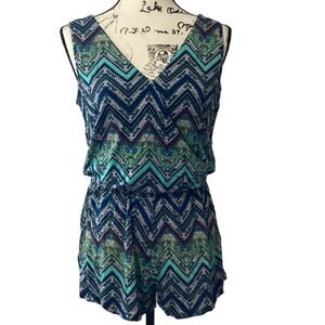 Ambiance Zig Zag Stripe Sleeveless Romper Size Medium Elastic Waist V Neck Wrap